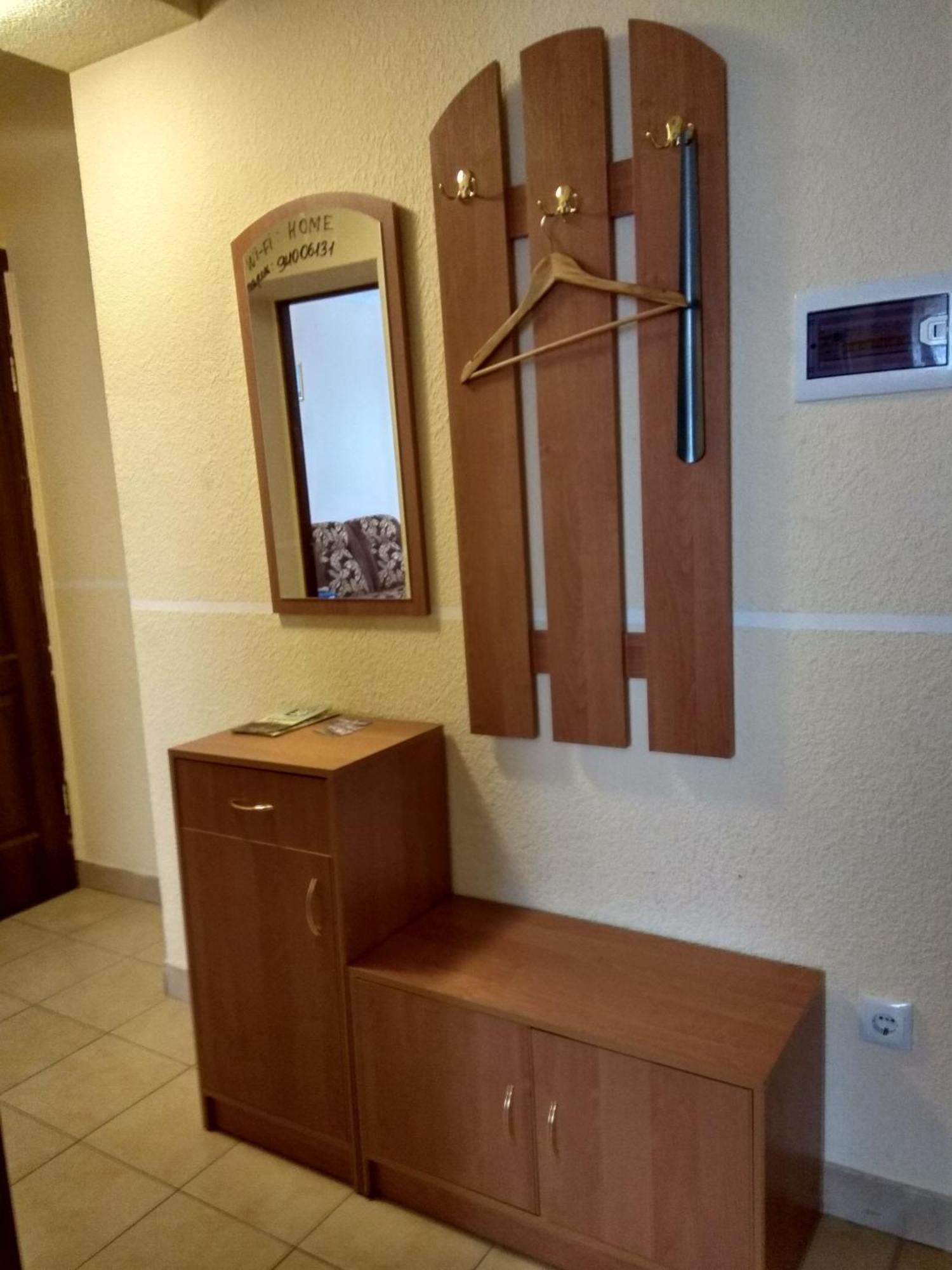 Apartments Domovik On Beregovskaya 3 Mukaçeve Oda fotoğraf